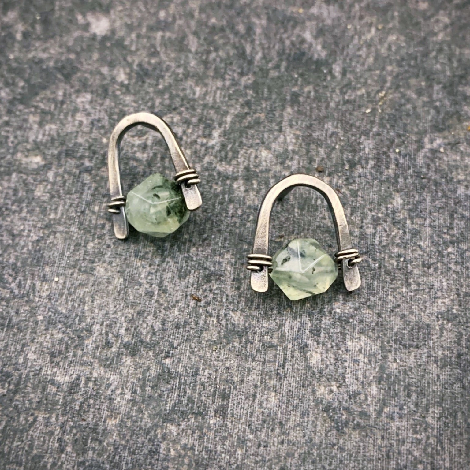 Arc Earrings with Prehnite